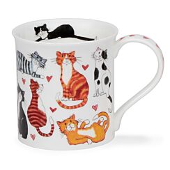 Loveable Cats Bute Shape Mug