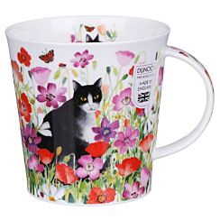 Pretty Paws Black & White Cairngorm Shape Mug