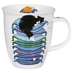 Sleepy Cats Blue Nevis Shape Mug