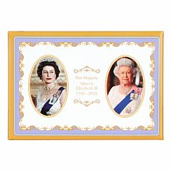 Her Majesty Queen Elizabeth II Commemorative Magnet